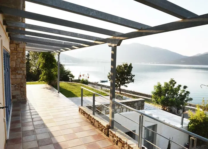 Blueline Apartment *